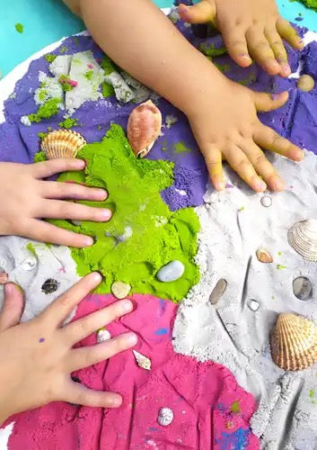 Dynamischer Sand – Grün 1 kg | Sensorischer Spielsand für drinnen |