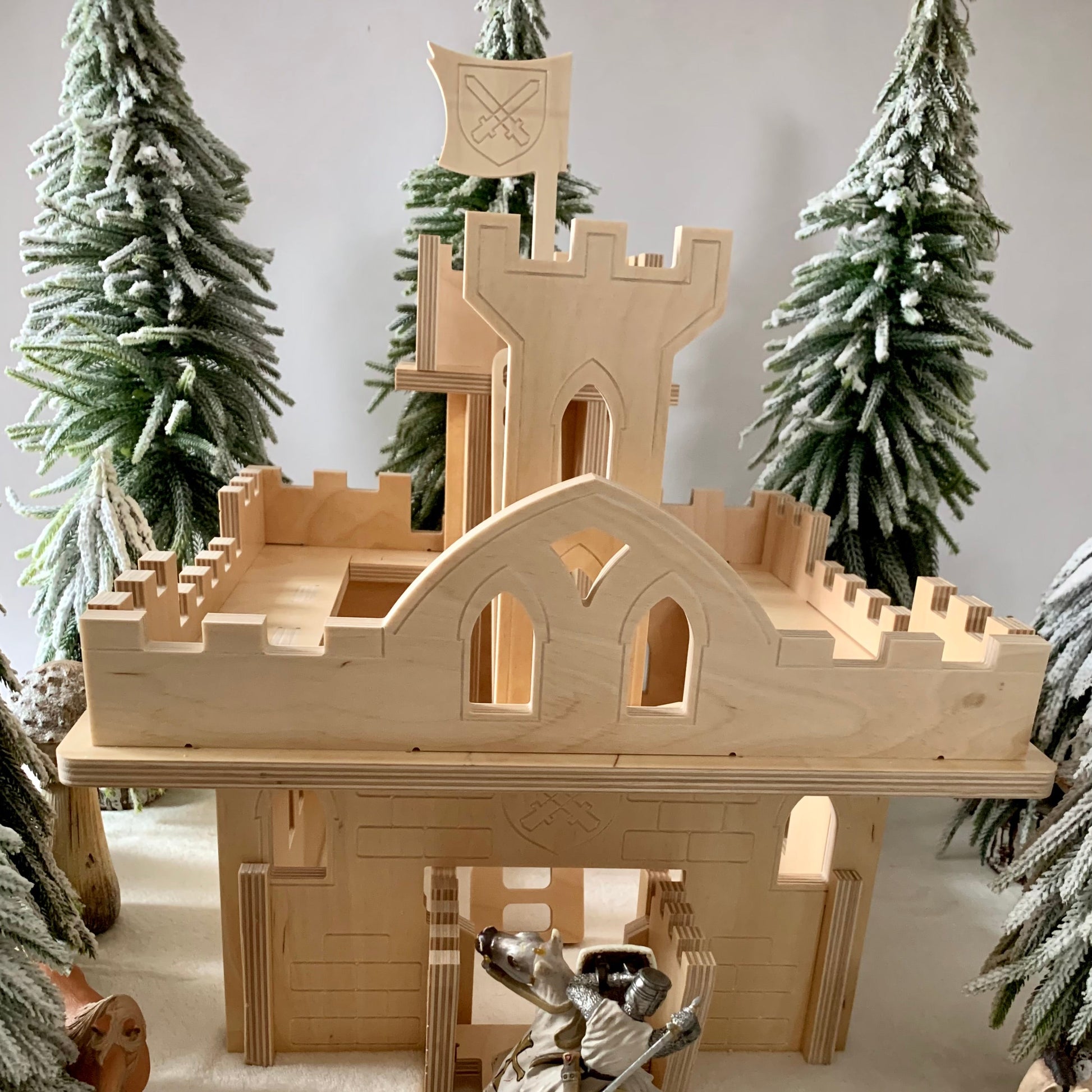 Handgemaakt houten speelgoed ridderkasteel